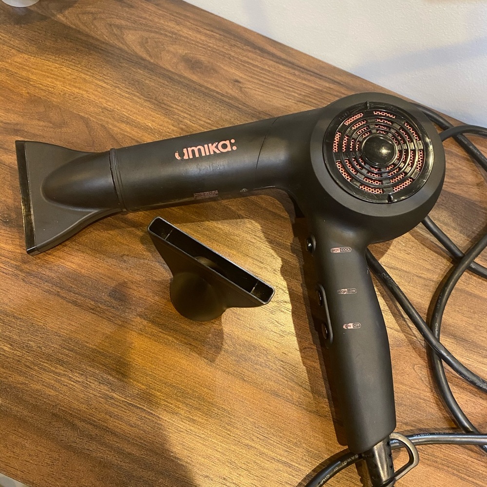 Amika Blow Dryer